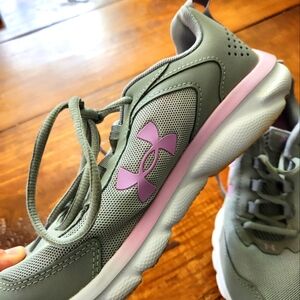 Under Armour Tennis Shoes